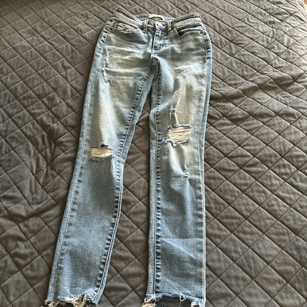 BKE Blue Straight Leg Jeans with Classic Style